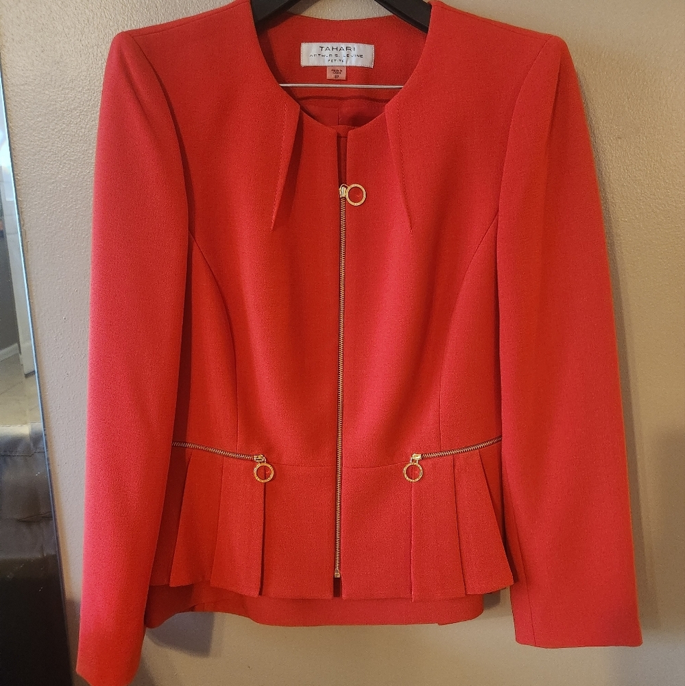 Tahari Skirt Suit, Jacket ans Skirt, Red Orange, 8P